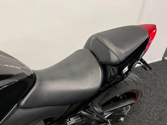 suzuki - gsx-s-1000