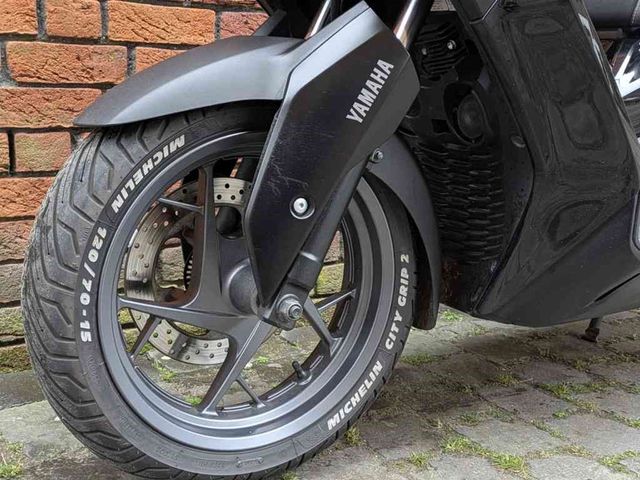 yamaha - x-max-300-tech-max