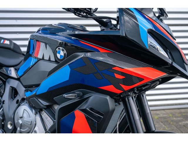 bmw - m-1000-xr