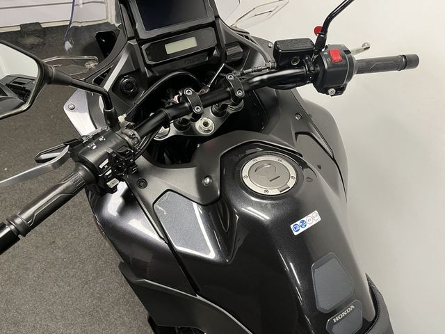 honda - nt-1100