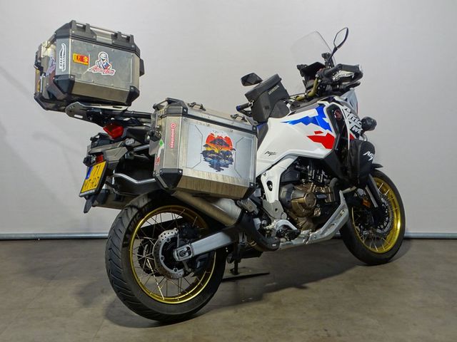honda - crf-1100-l-africa-twin-adventure-sports