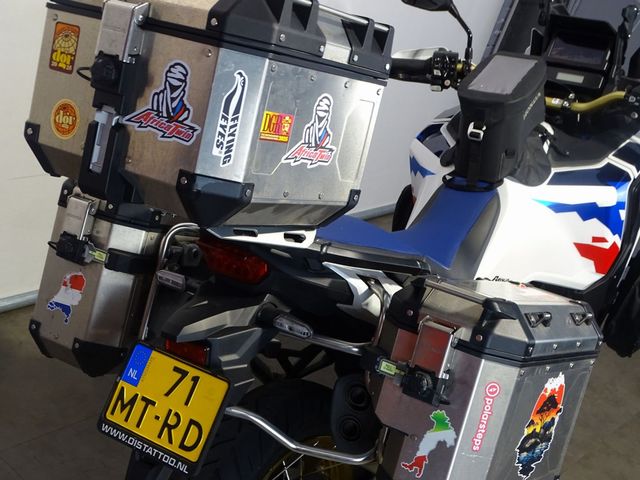 honda - crf-1100-l-africa-twin-adventure-sports