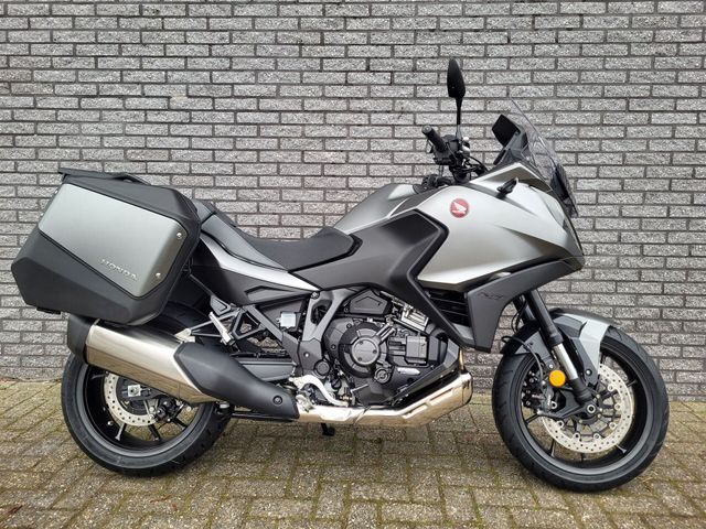 honda - nt-1100-dct