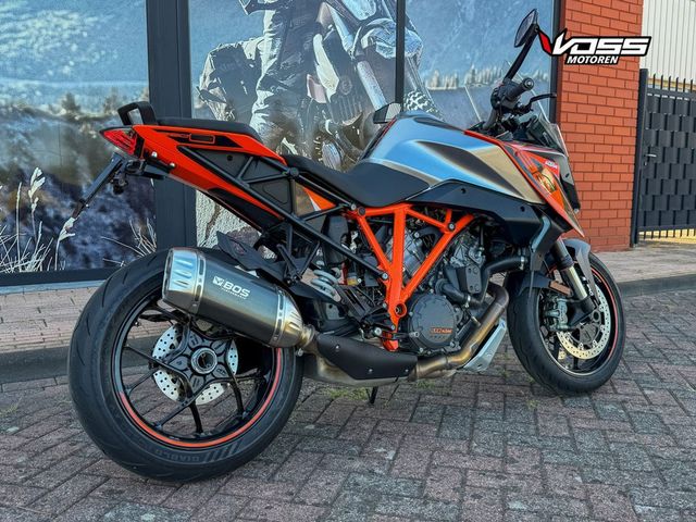 ktm - 1290-super-duke-gt