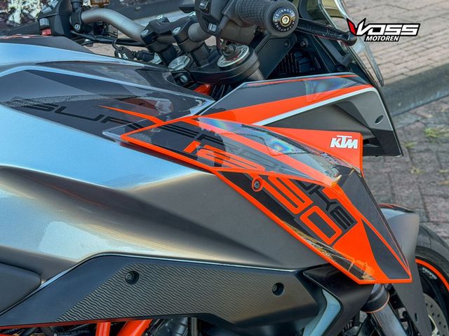 ktm - 1290-super-duke-gt