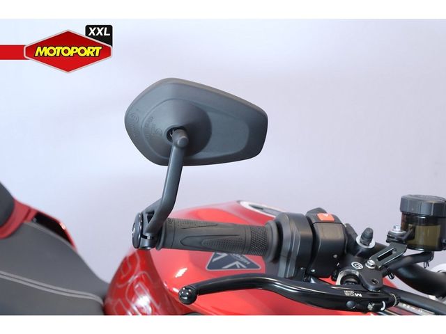 triumph - street-triple-rs