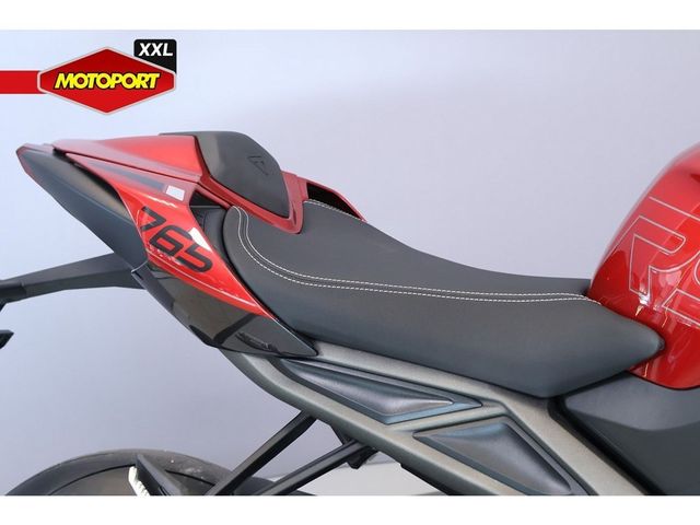 triumph - street-triple-rs