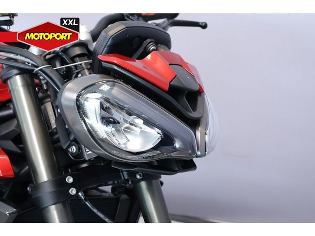 triumph - street-triple-rs