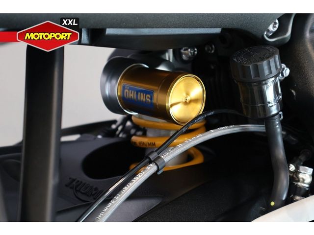 triumph - street-triple-rs