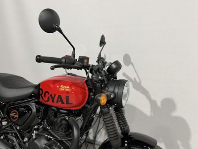 ROYAL ENFIELD HNTR 350 – foto 4