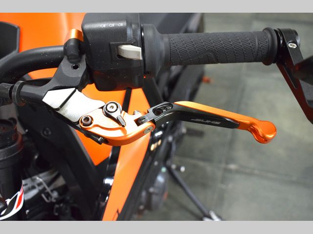 ktm - 890-duke