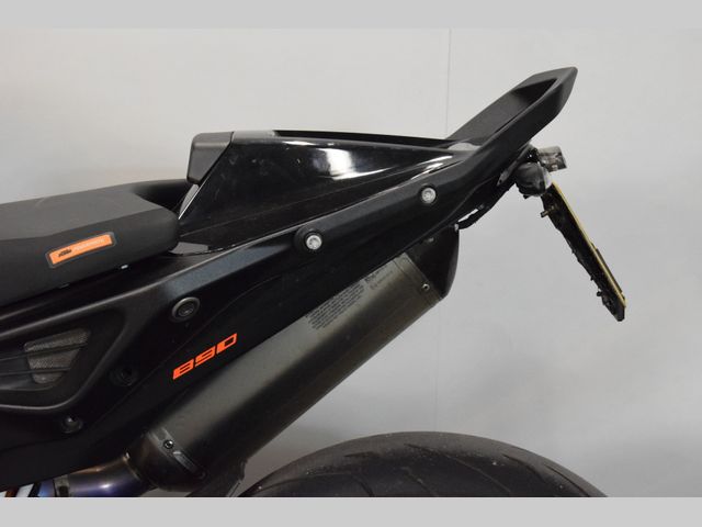 ktm - 890-duke