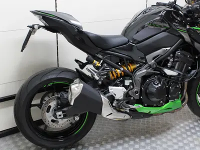 KAWASAKI Z900 SE – foto 3