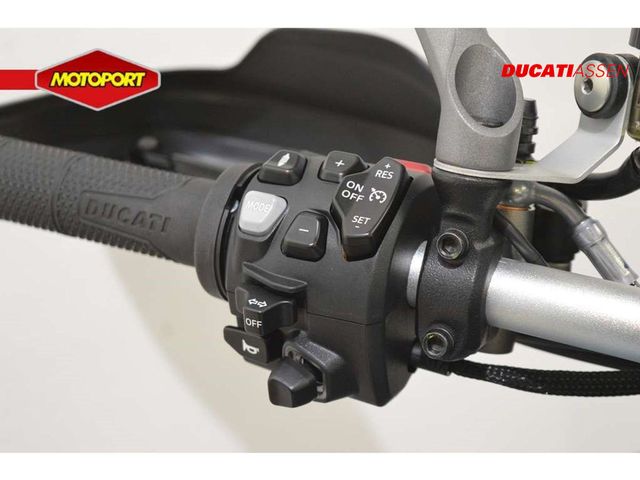 ducati - multistrada-v4