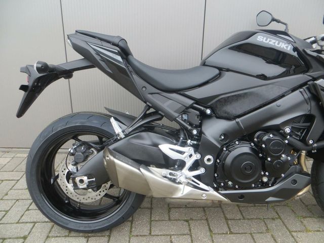 suzuki - gsx-s-950