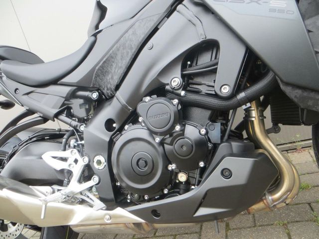 suzuki - gsx-s-950