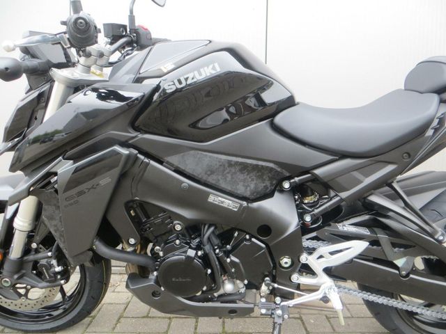 suzuki - gsx-s-950