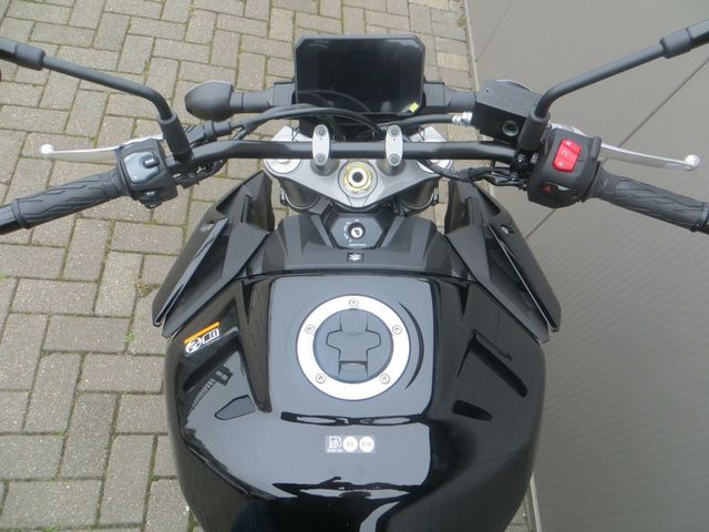 suzuki - gsx-s-950