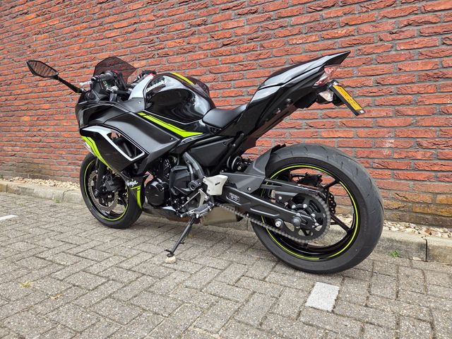 kawasaki - ninja-650