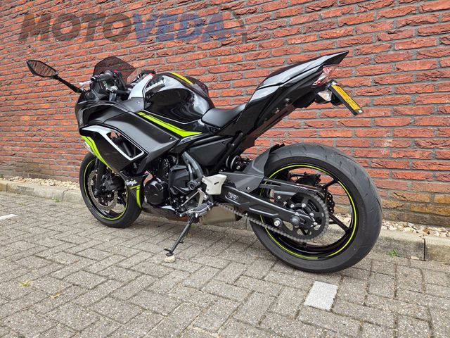 kawasaki - ninja-650