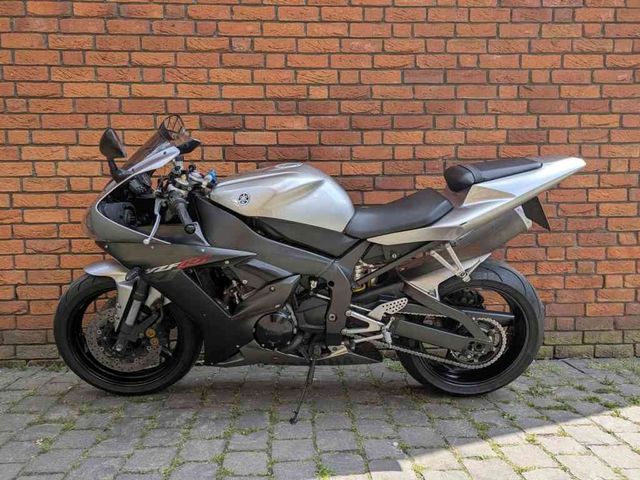 yamaha - yzf-r1