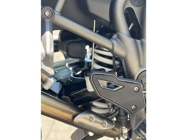 triumph - tiger-explorer-xcx