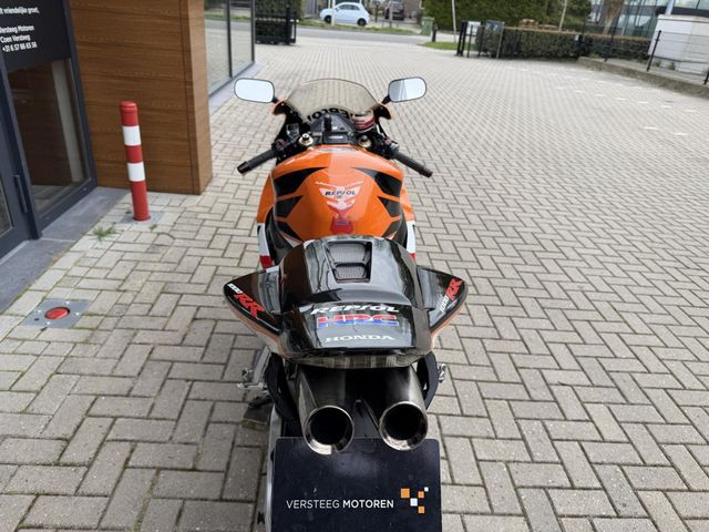 honda - cbr-1000-rr-fireblade