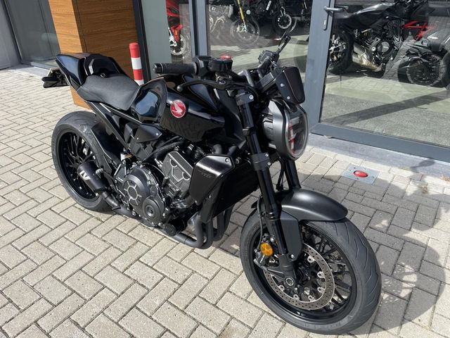 honda - cb-1000-r-black-edition