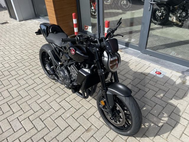 honda - cb-1000-r-black-edition
