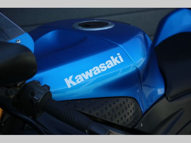 kawasaki - zx-6r