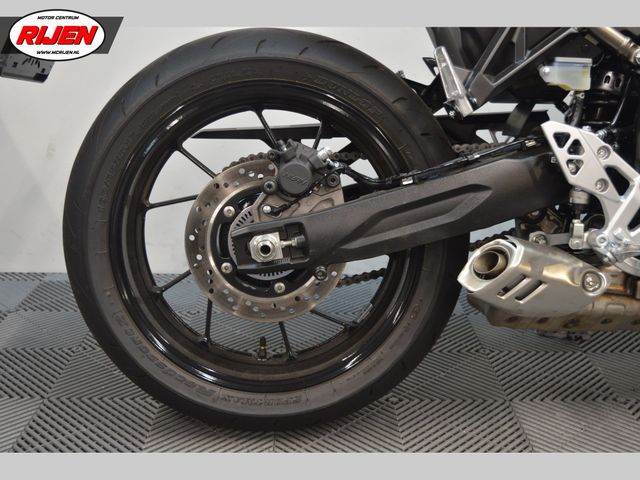 suzuki - gsx-8t