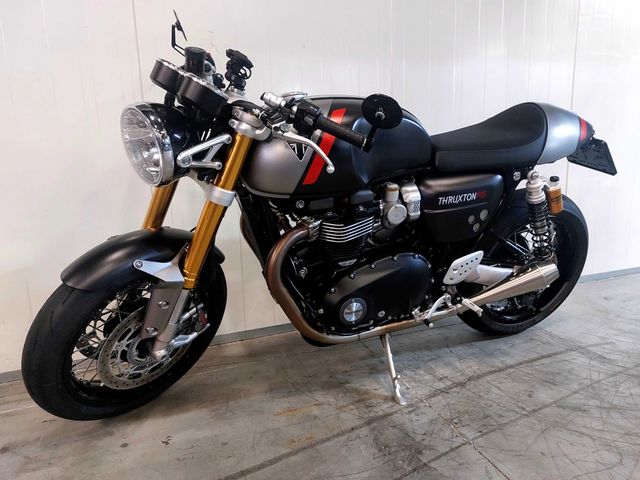 triumph - thruxton-rs