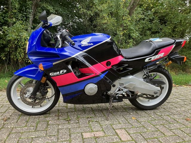 honda - cbr-600-f