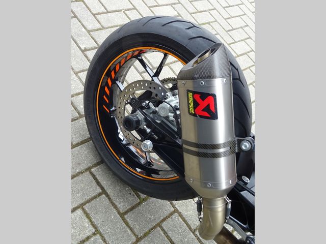 ktm - 690-duke-r-abs