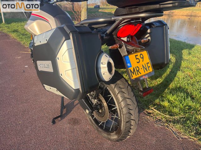 moto-guzzi - v-85-tt-travel-850