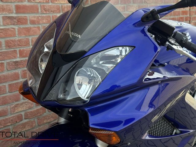 honda - vfr-800-f-vtec-abs