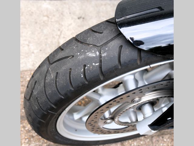 bmw - r-1200-r