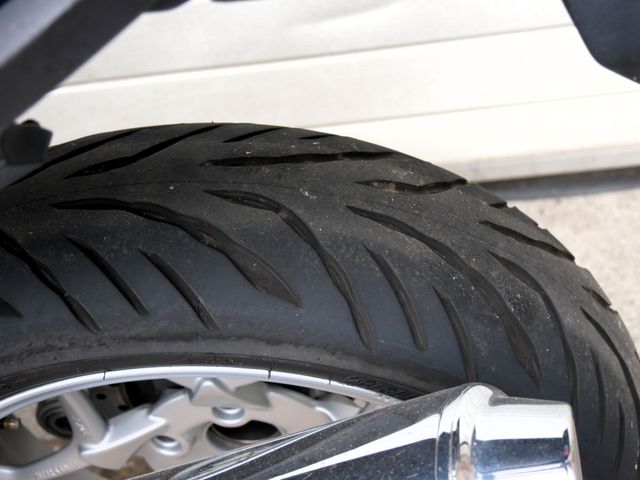 bmw - r-1200-r