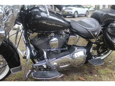 HARLEY-DAVIDSON HERITAGE SOFTAIL CLASSIC FLSTC – foto 3