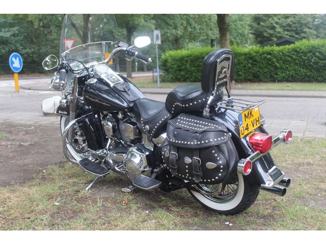 harley-davidson - heritage-softail-classic-flstc