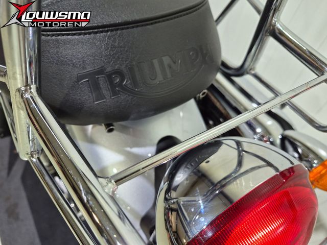 triumph - scrambler