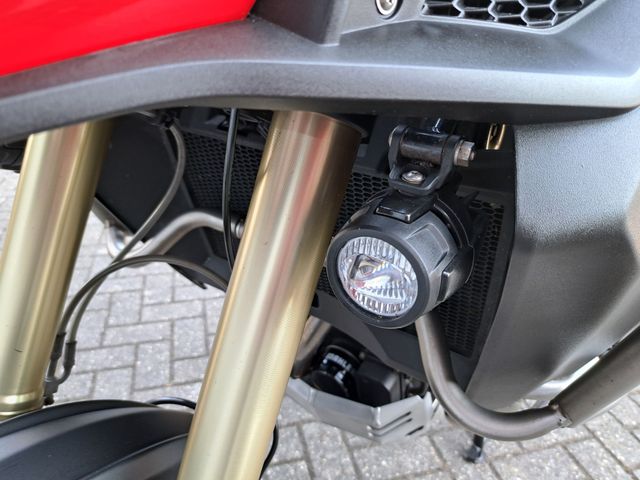 bmw - f-800-gs