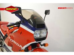 Honda VF 1000 R 1985 occasion – foto 5 van 14