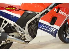Honda VF 1000 R 1985 occasion – foto 8 van 14