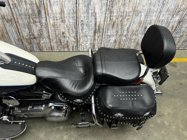 harley-davidson - heritage-softail-classic-flstc