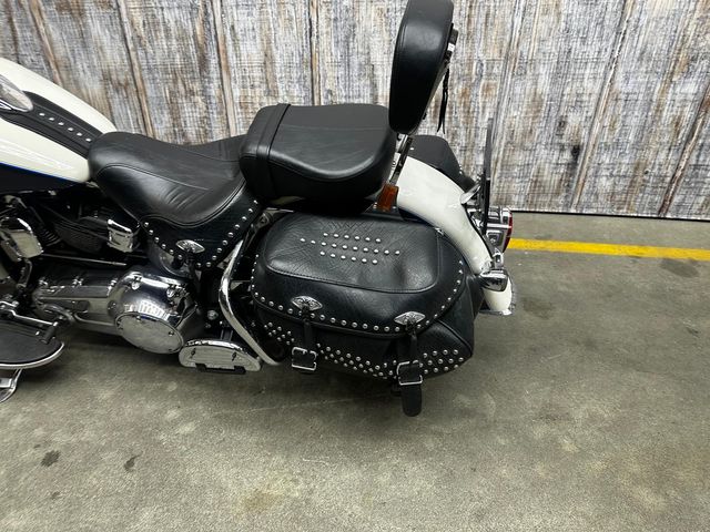 harley-davidson - heritage-softail-classic-flstc