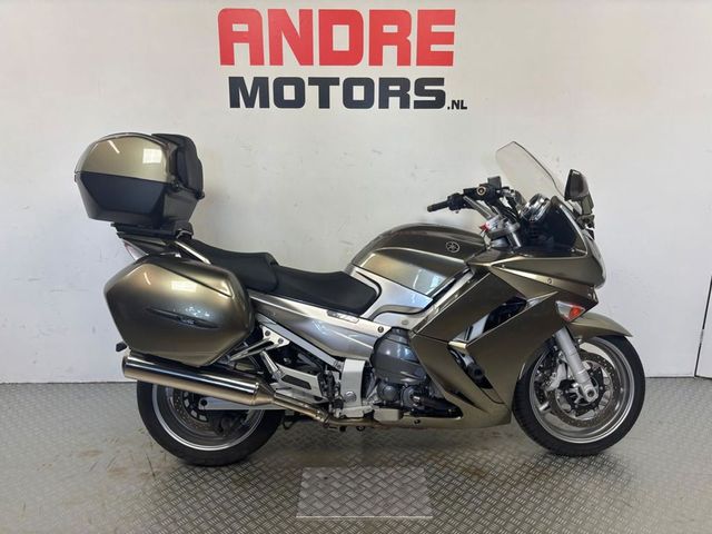 yamaha - fjr-1300