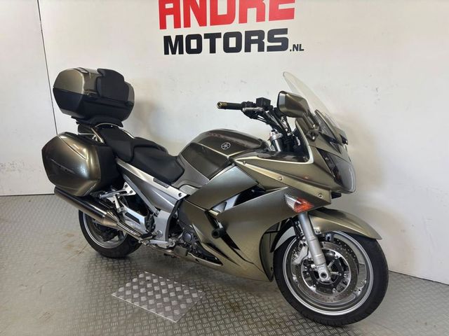 yamaha - fjr-1300