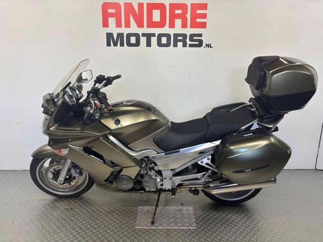 yamaha - fjr-1300