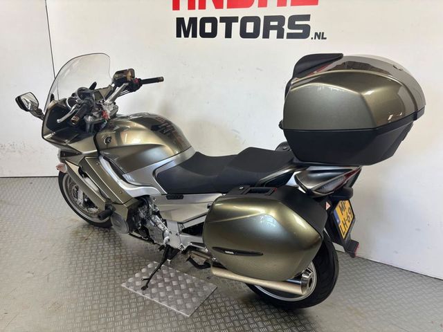 yamaha - fjr-1300